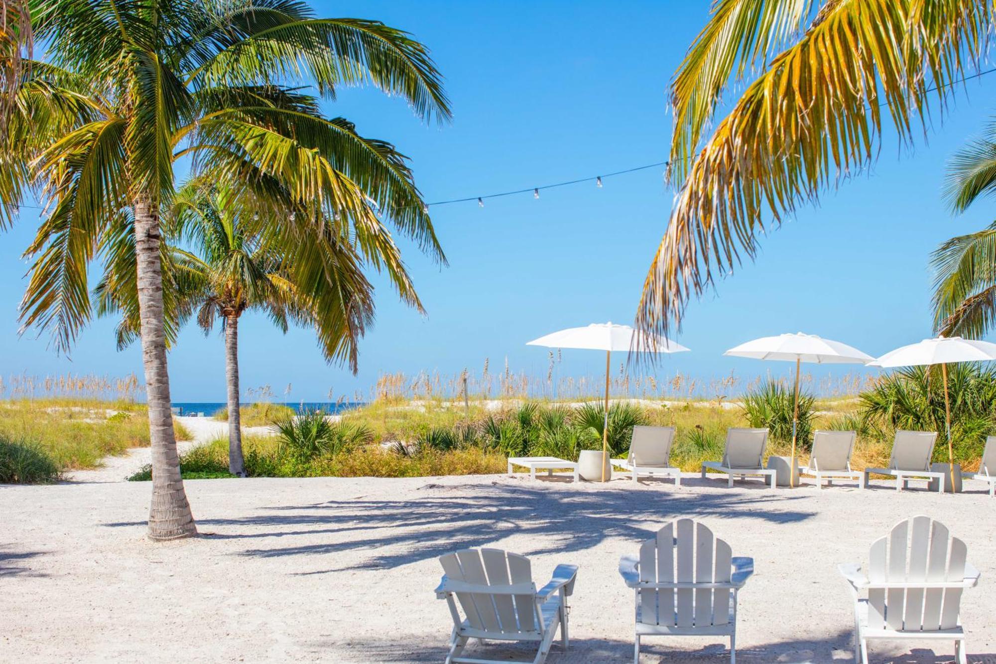 The Molloy - Treasure Island Suites & Cottages St. Pete Beach Exterior foto