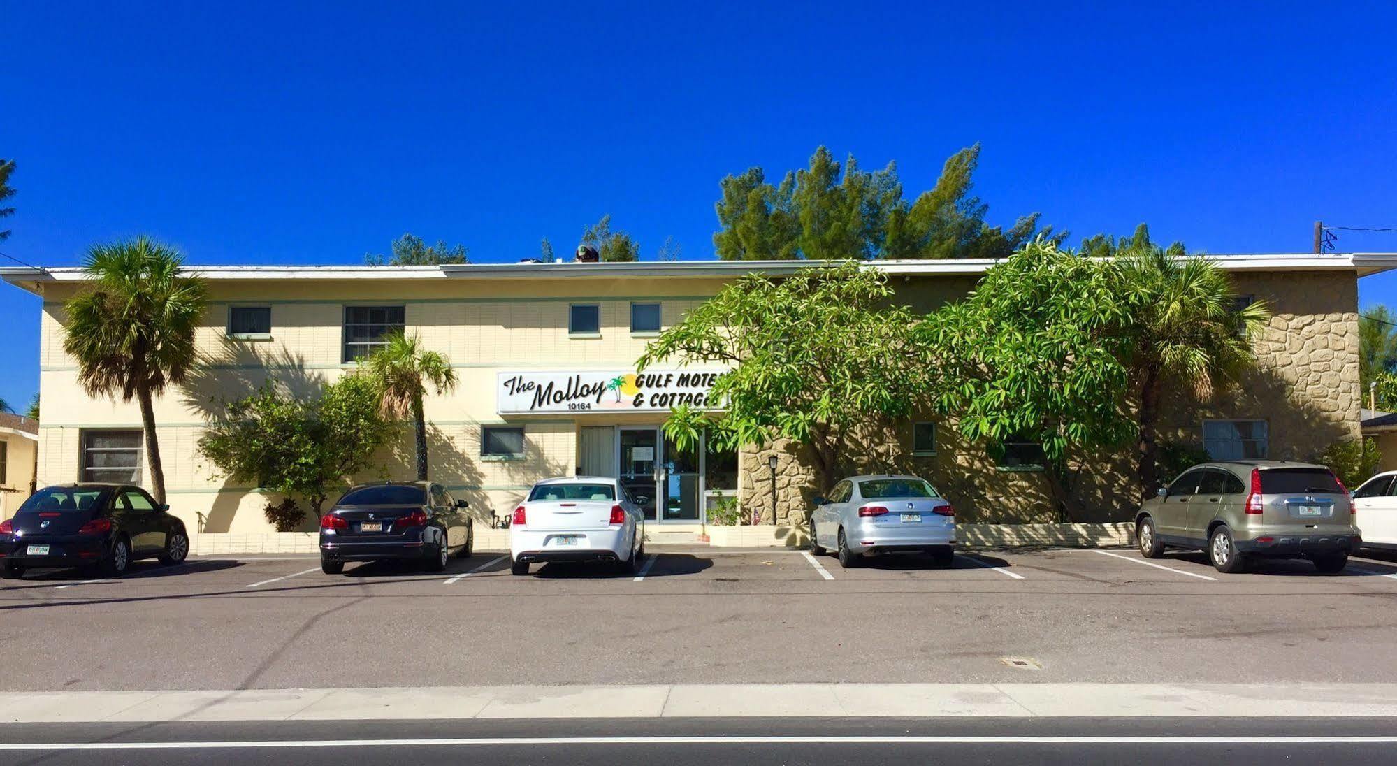 The Molloy - Treasure Island Suites & Cottages St. Pete Beach Exterior foto