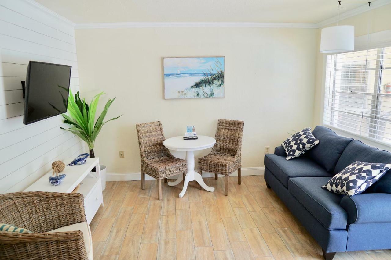 The Molloy - Treasure Island Suites & Cottages St. Pete Beach Exterior foto