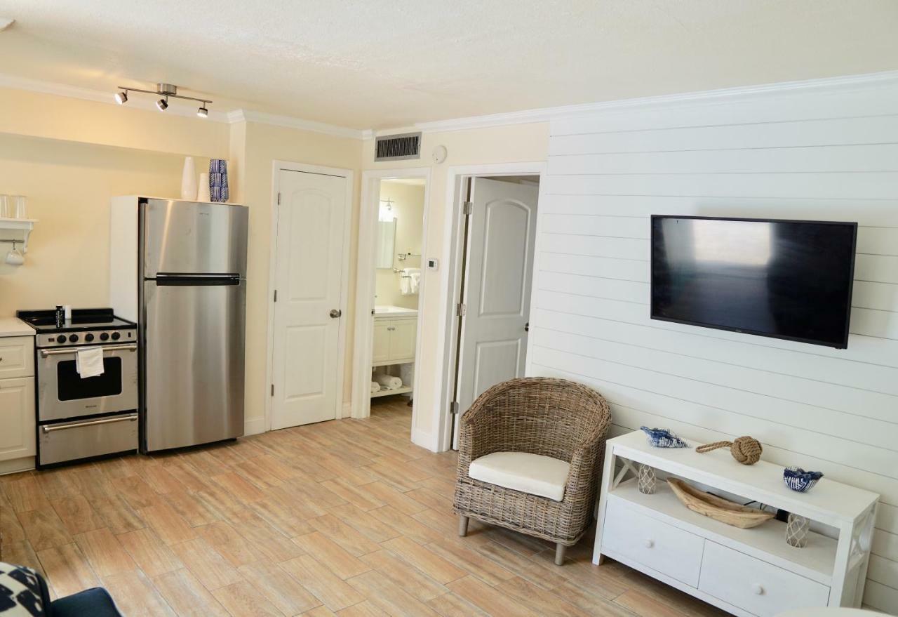 The Molloy - Treasure Island Suites & Cottages St. Pete Beach Exterior foto